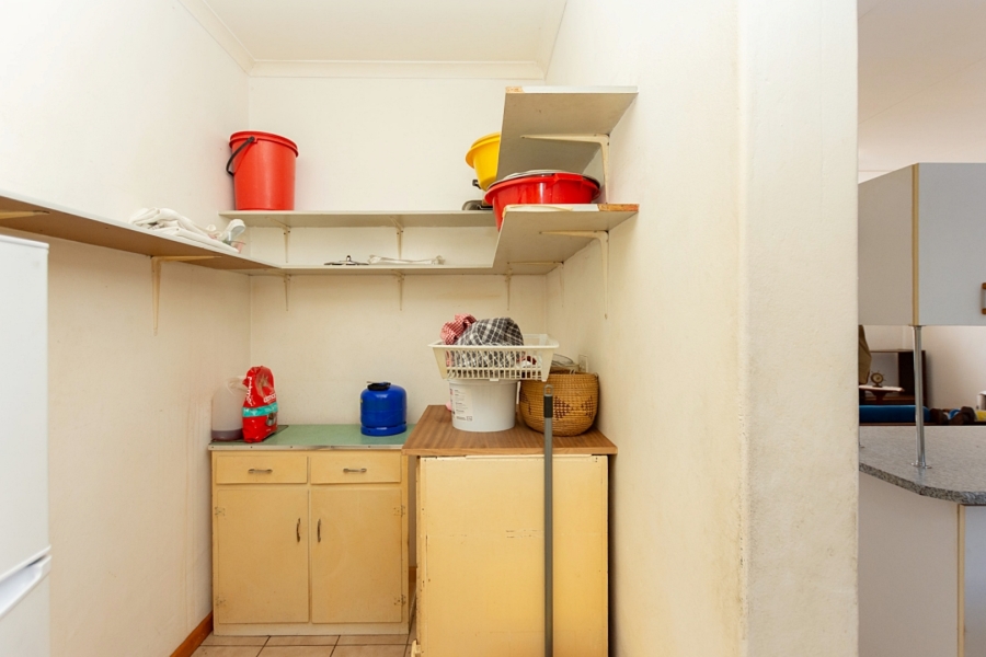 2 Bedroom Property for Sale in Laaiplek Western Cape